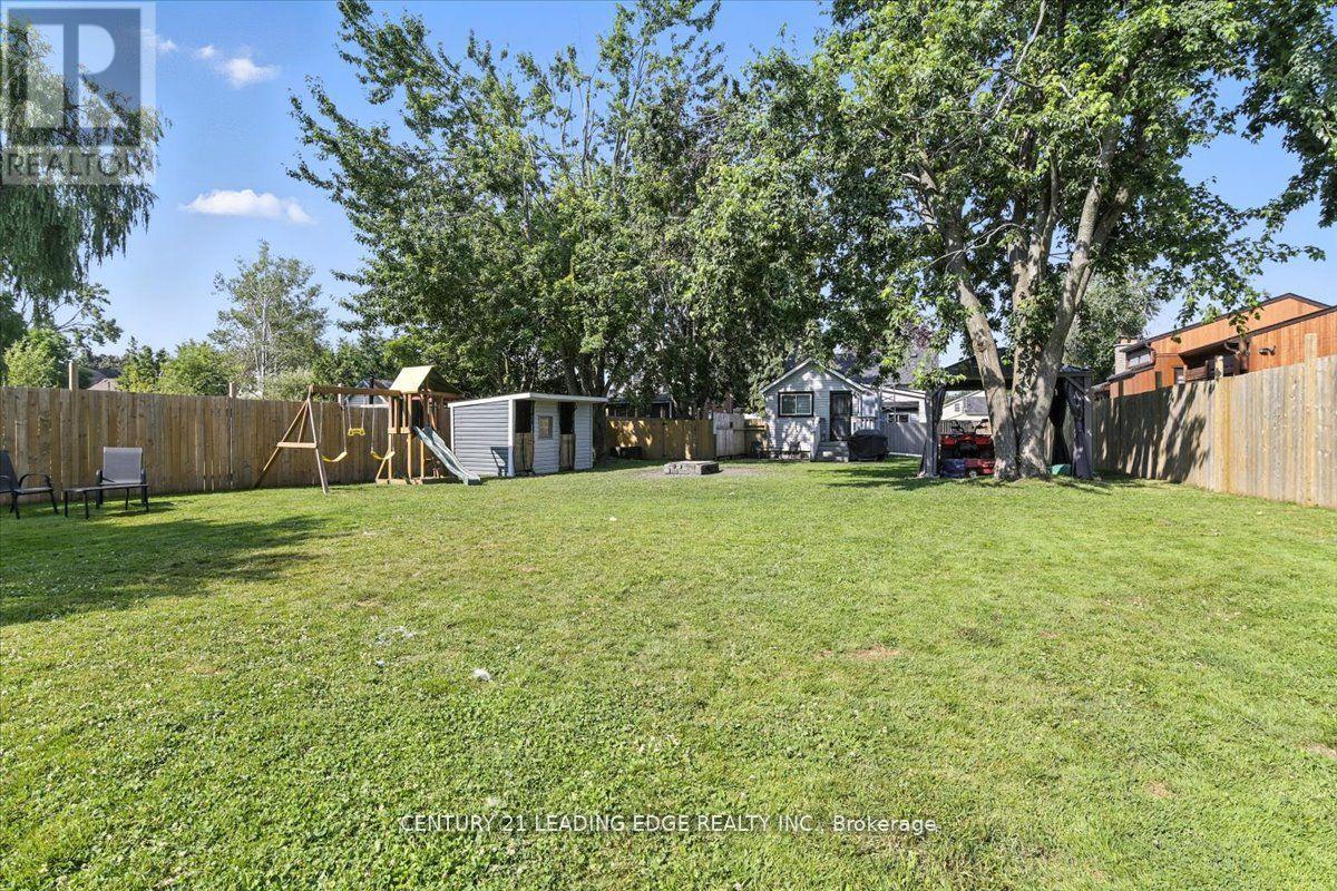 40 St Patrick Street, Kawartha Lakes, Ontario  K9V 1R2 - Photo 31 - X12421703