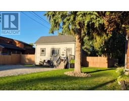 40 ST PATRICK STREET, Kawartha Lakes, Ontario