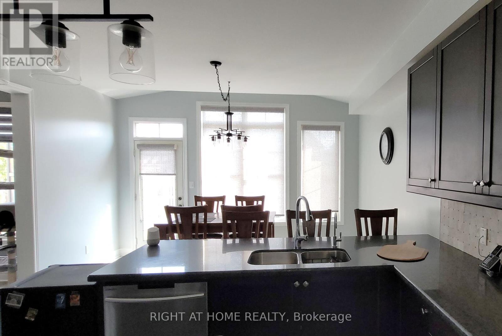 11 Mason Drive, New Tecumseth, Ontario  L9R 0M1 - Photo 13 - N12395645