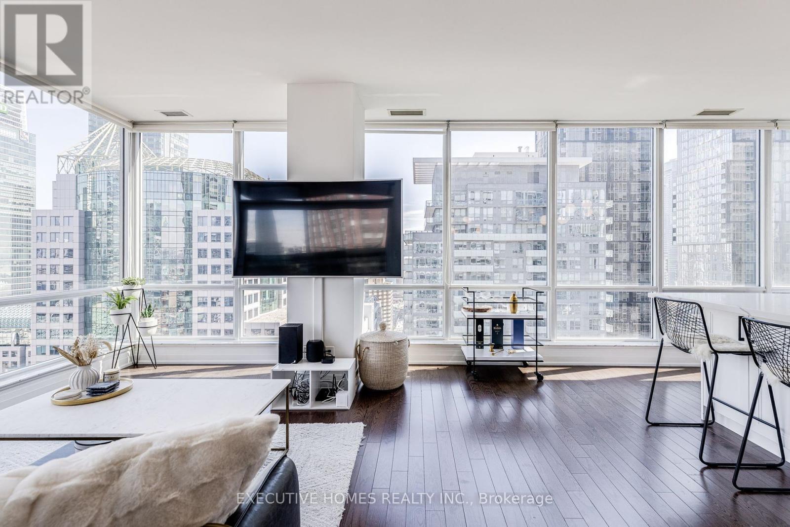 2912 - 80 JOHN STREET, Toronto, Ontario
