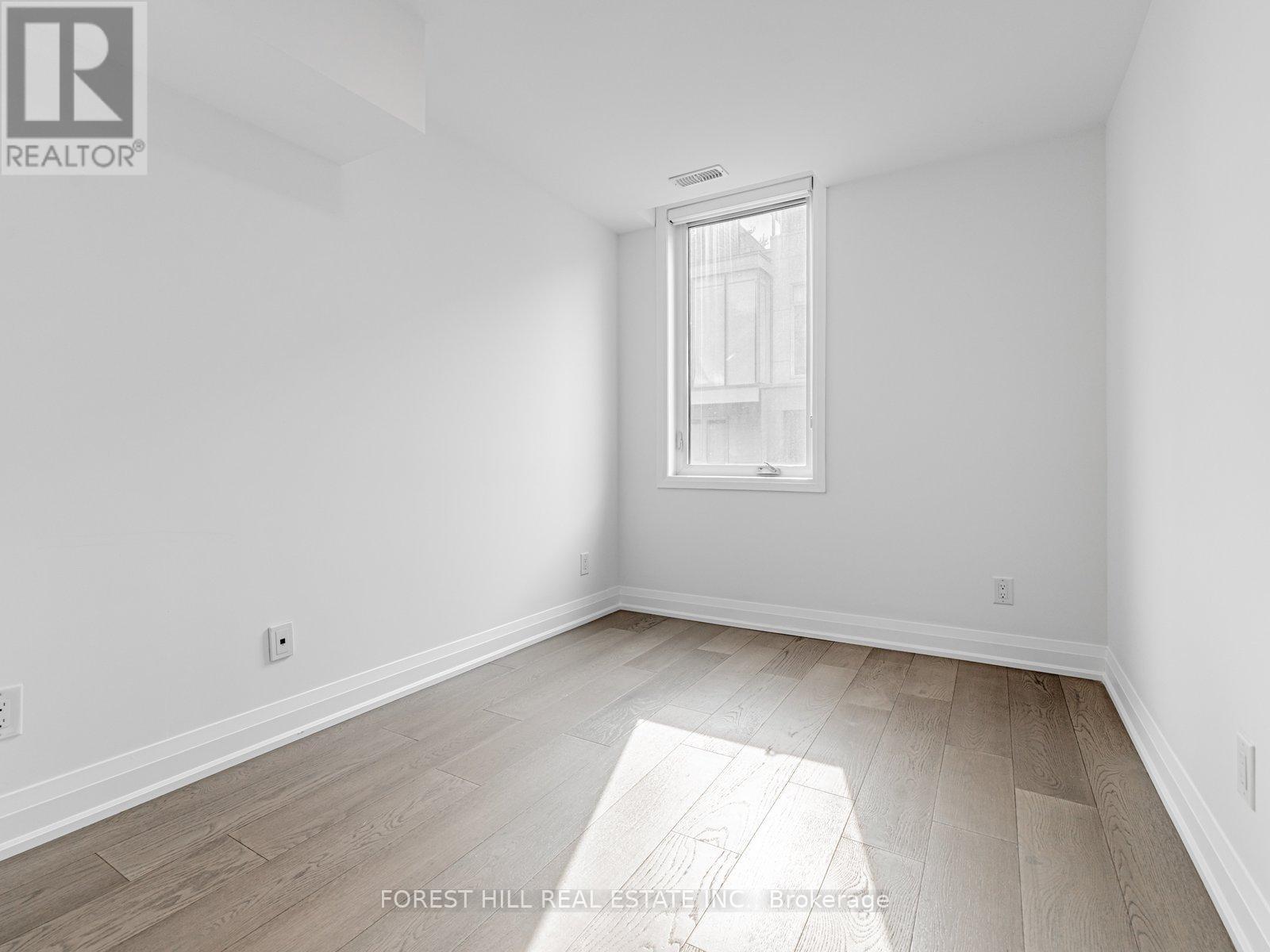 Unit-5 - 35 Dervock Crescent, Toronto, Ontario  M2K 0G7 - Photo 25 - C12421826