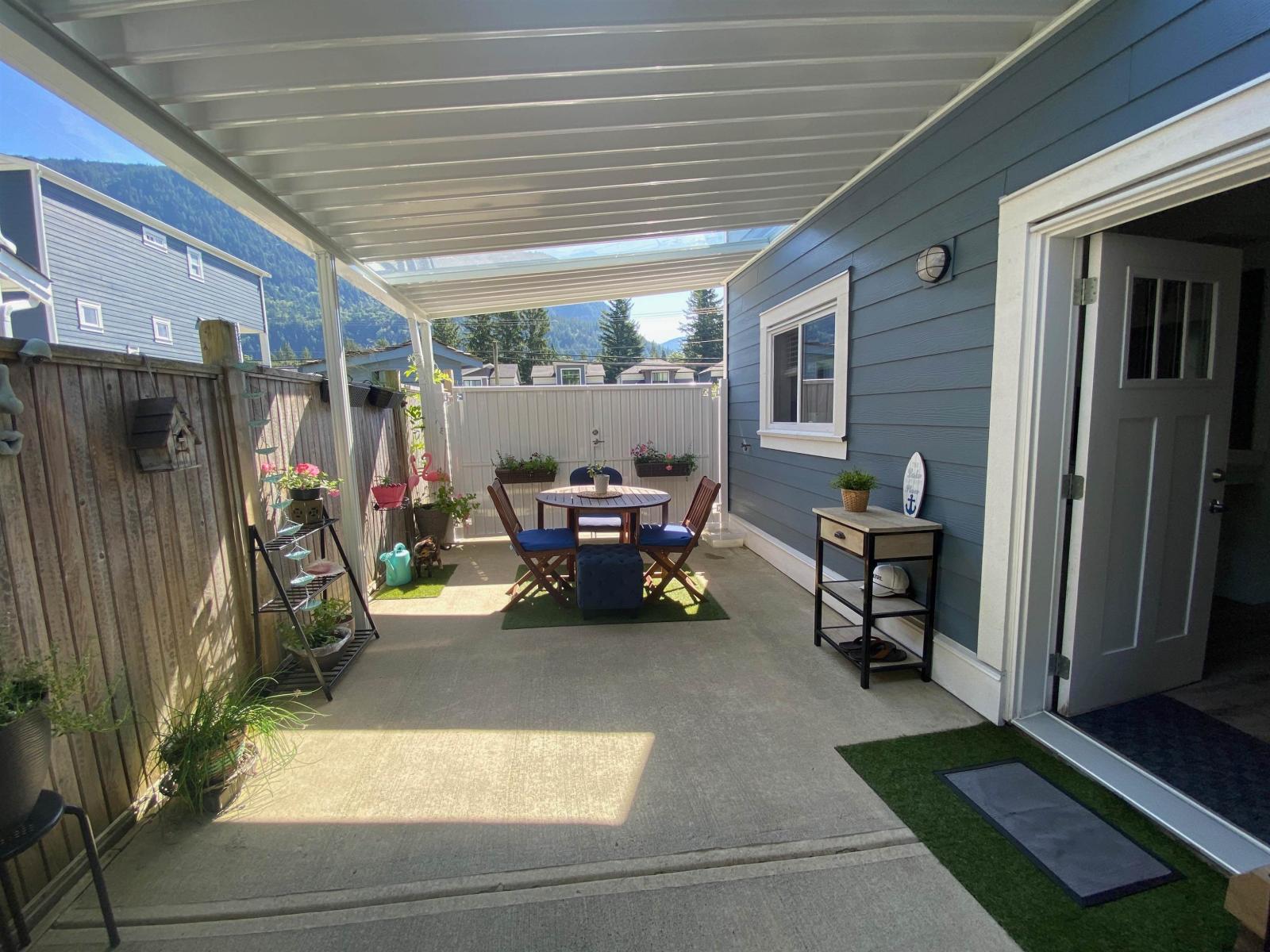 39 750 Hot Springs Road, Harrison Hot Springs, Harrison Hot Springs, British Columbia  V0M 1K0 - Photo 25 - R3051210