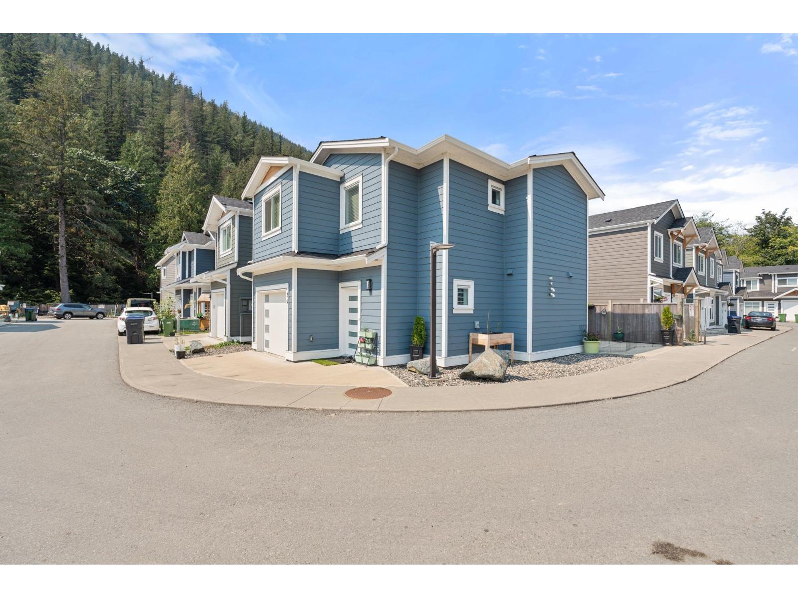 39 750 Hot Springs Road, Harrison Hot Springs, Harrison Hot Springs, British Columbia  V0M 1K0 - Photo 31 - R3051210