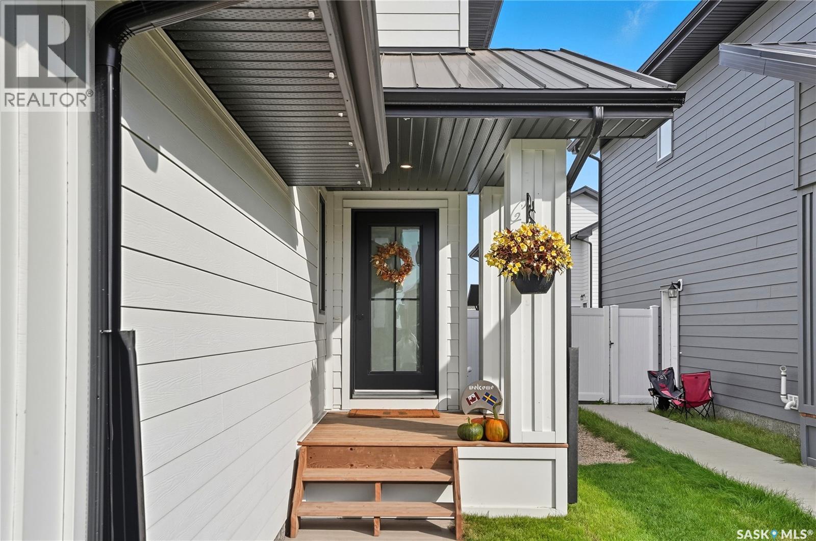 115 Leskiw Lane, Saskatoon, Saskatchewan  S7V 1R4 - Photo 3 - SK019108