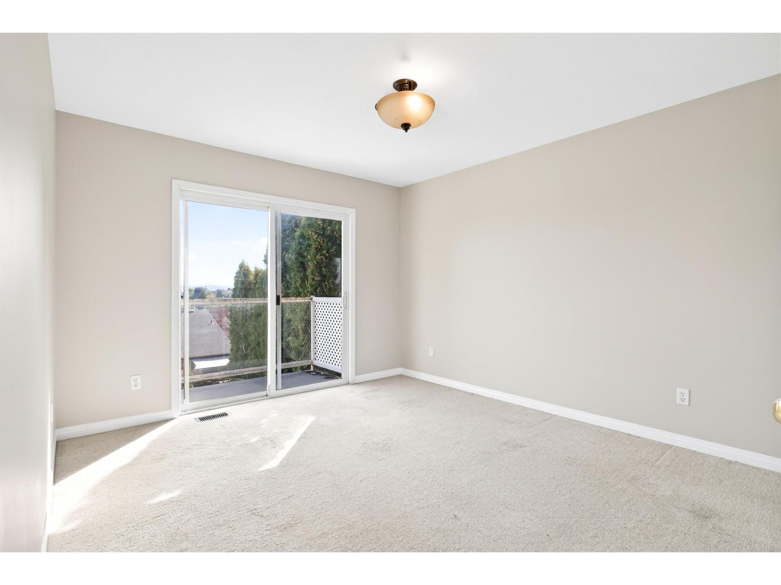 19740 68 Avenue, Langley, British Columbia  V2Y 1H6 - Photo 18 - R3048658