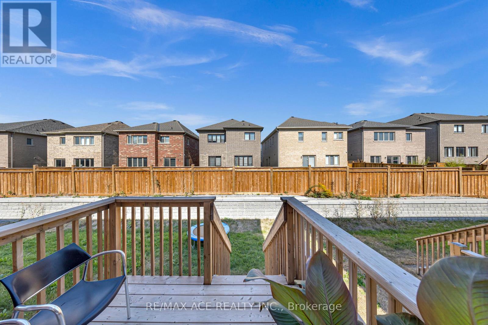 1344 Bradenton  Path, Oshawa, Ontario  L1K 1A9 - Photo 11 - E12421716