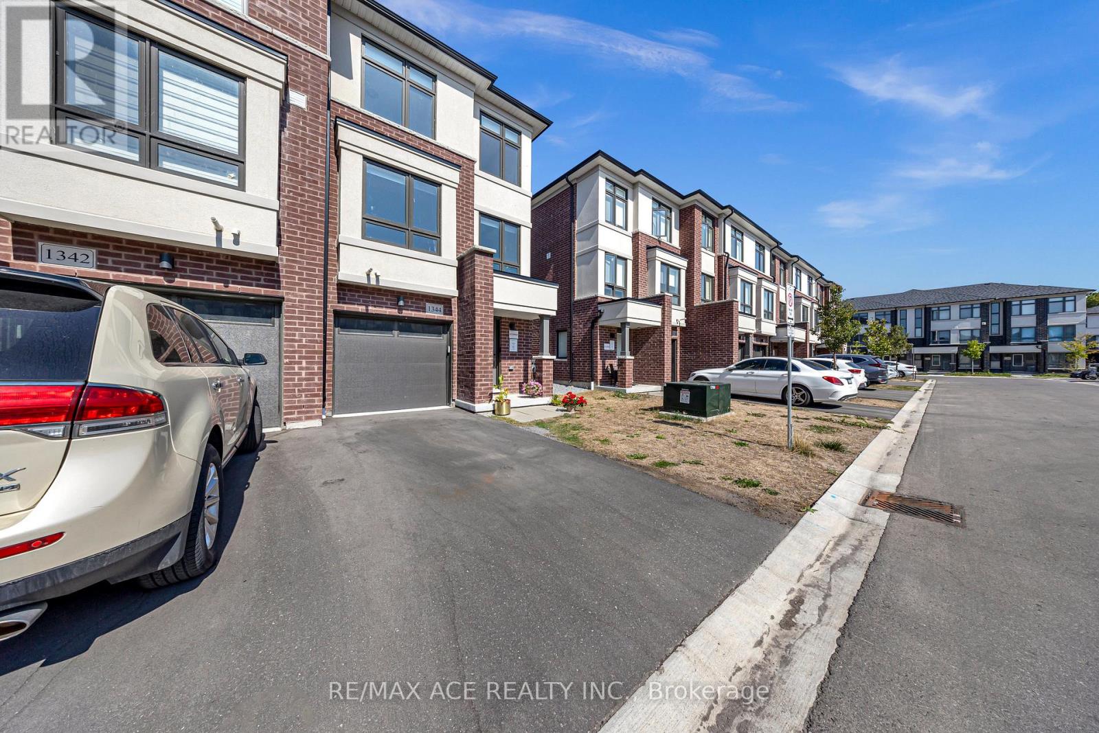 1344 Bradenton  Path, Oshawa, Ontario  L1K 1A9 - Photo 29 - E12421716