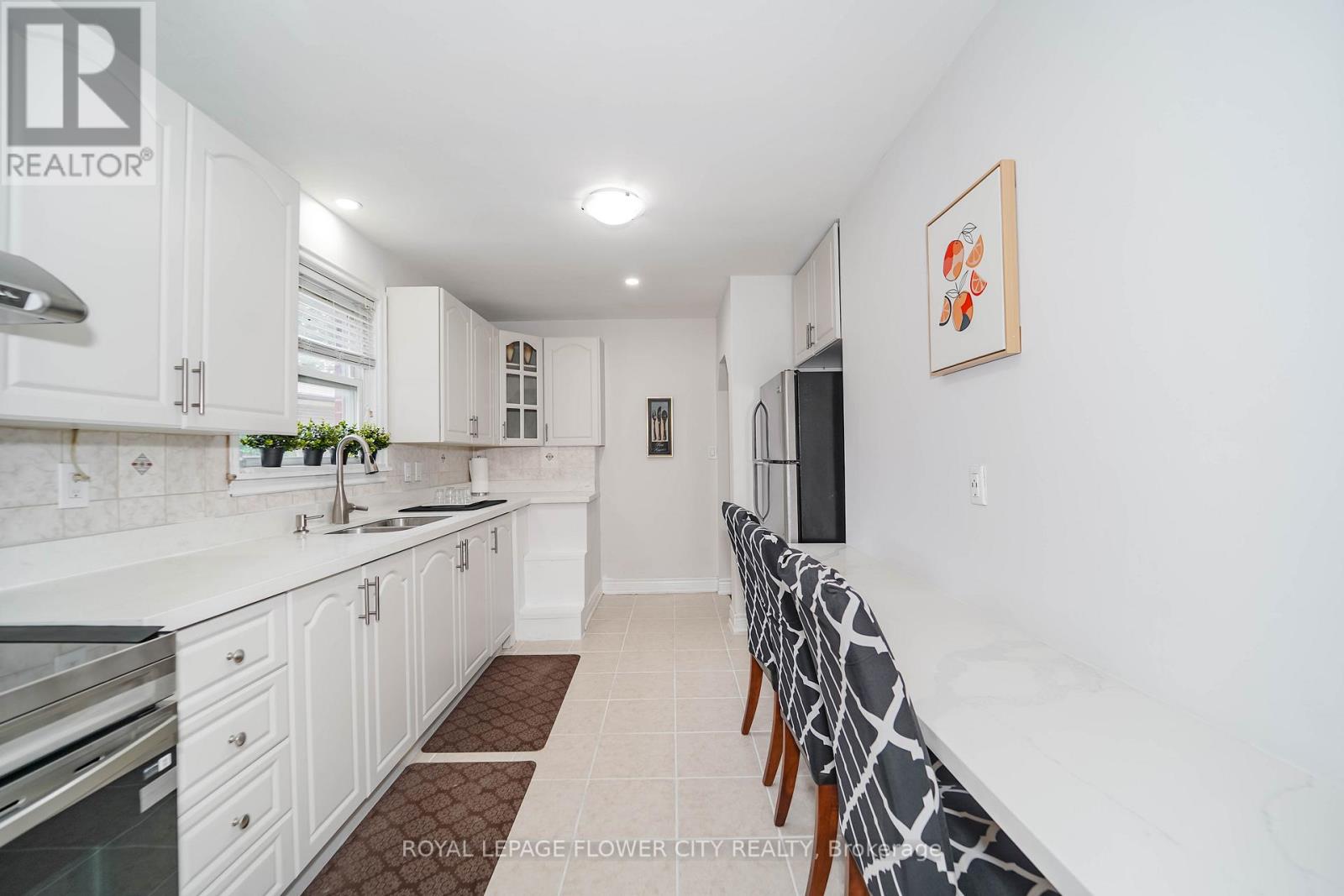 16 Scranton Road S, Toronto (Woburn), Ontario  M1G 1W7 - Photo 15 - E12421781
