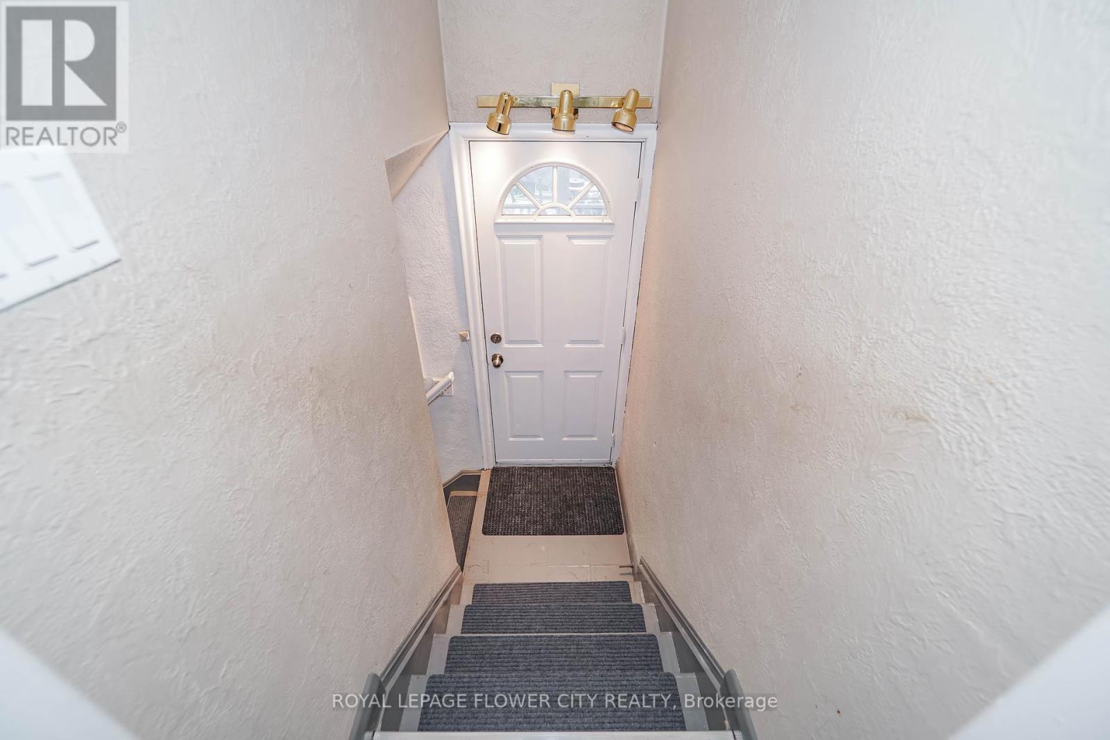 16 Scranton Road S, Toronto (Woburn), Ontario  M1G 1W7 - Photo 28 - E12421781