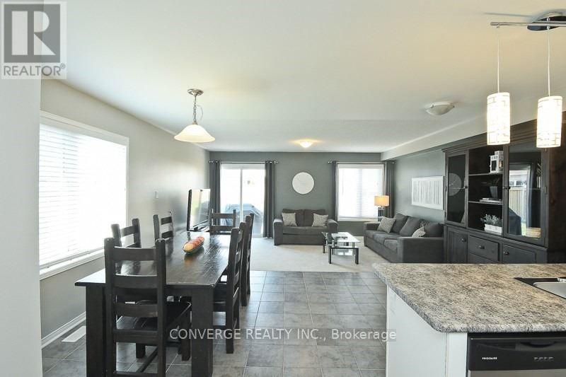 1115 Schooling Drive, Oshawa, Ontario  L1K 0S3 - Photo 4 - E12421852