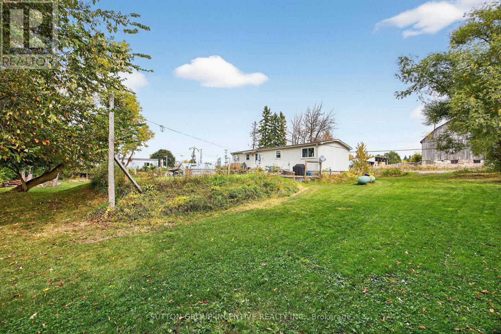 4652 Plum Point Road, Ramara, Ontario  L3V 0L4 - Photo 28 - S12421656