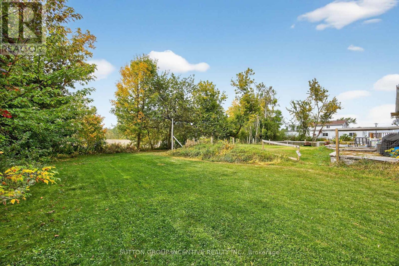 4652 Plum Point Road, Ramara, Ontario  L3V 0L4 - Photo 27 - S12421656