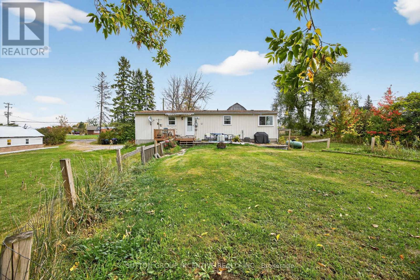 4652 Plum Point Road, Ramara, Ontario  L3V 0L4 - Photo 29 - S12421656