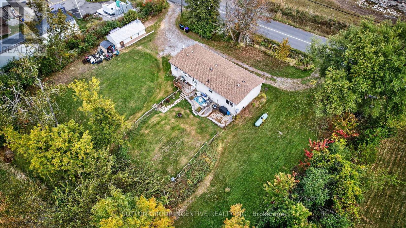 4652 Plum Point Road, Ramara, Ontario  L3V 0L4 - Photo 35 - S12421656