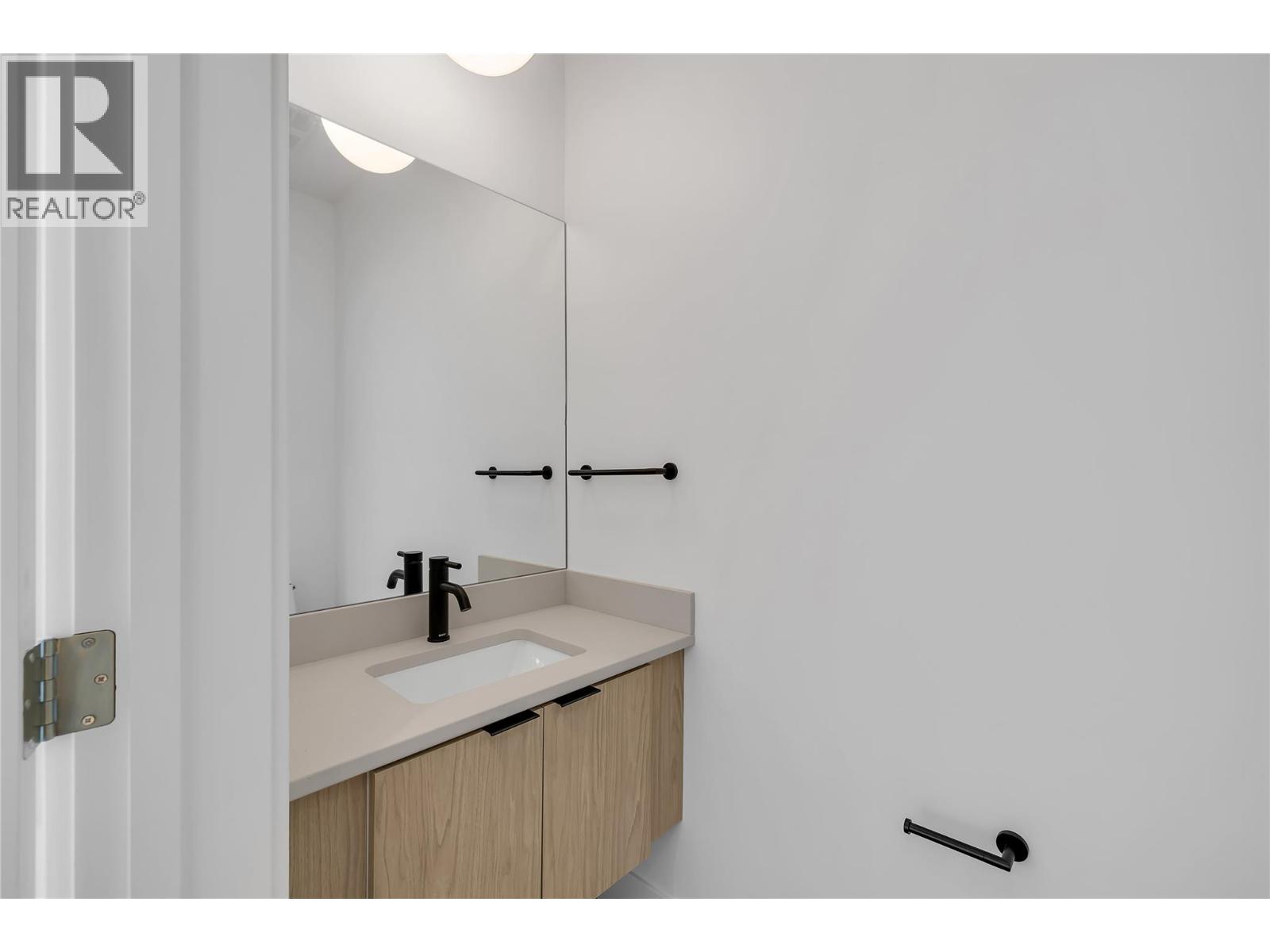 1455 Cara Glen Court Unit# 132, Kelowna, British Columbia  V1V 3B8 - Photo 8 - 10339685