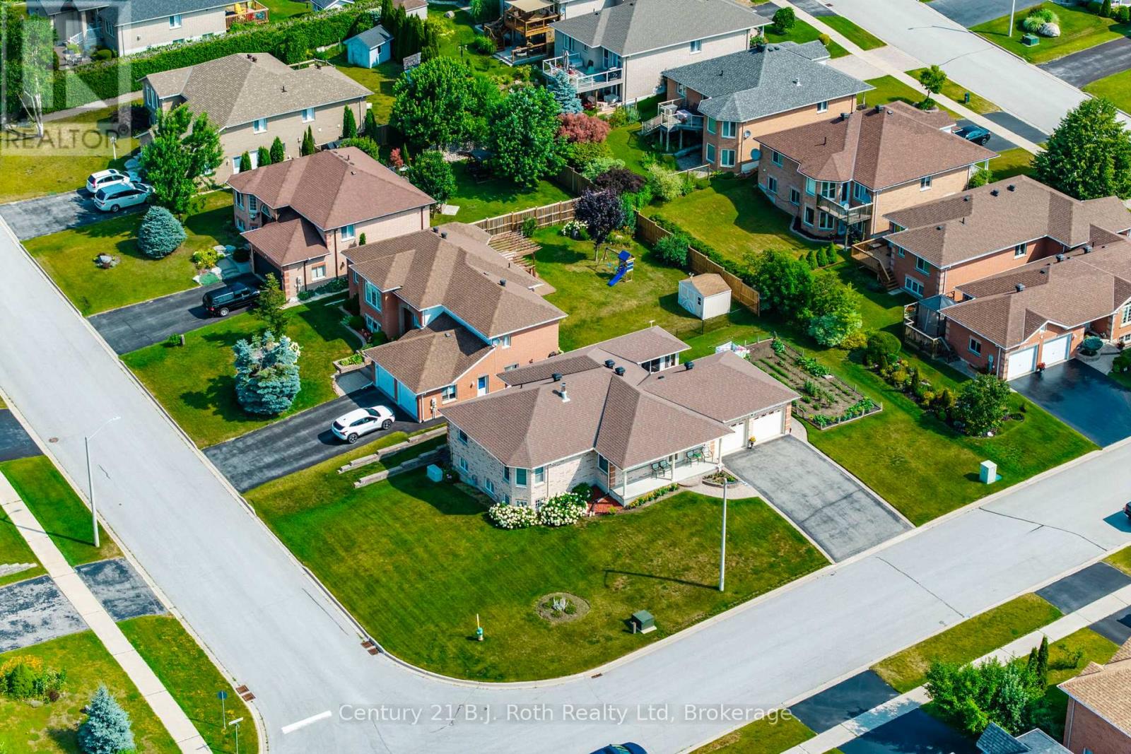 64 James Street, Penetanguishene, Ontario  L9M 2J1 - Photo 34 - S12421689