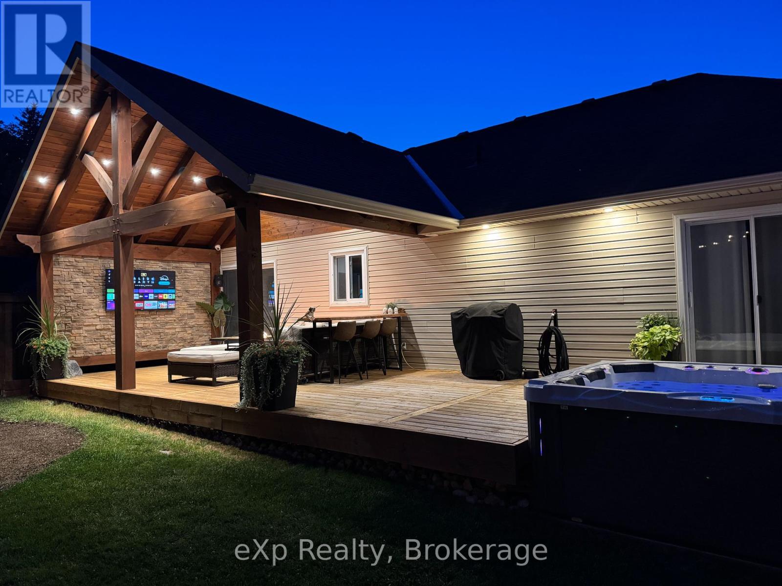 530 Watt Street, Centre Wellington, Ontario  N1M 3K4 - Photo 49 - X12348359