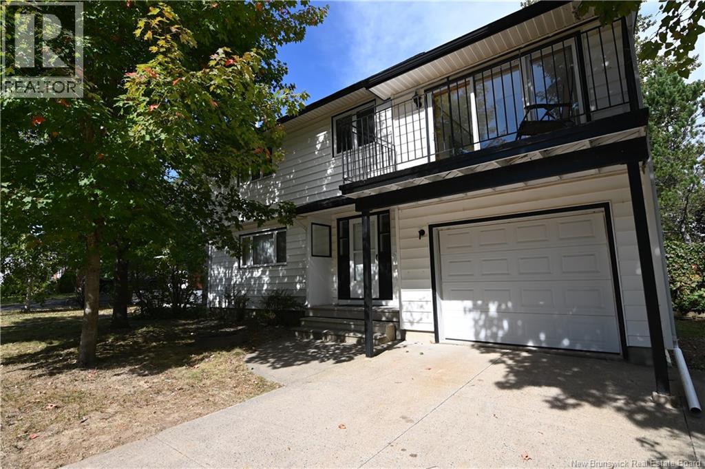 295 Montgomery Street, Fredericton, New Brunswick  E3B 2X2 - Photo 1 - NB127249