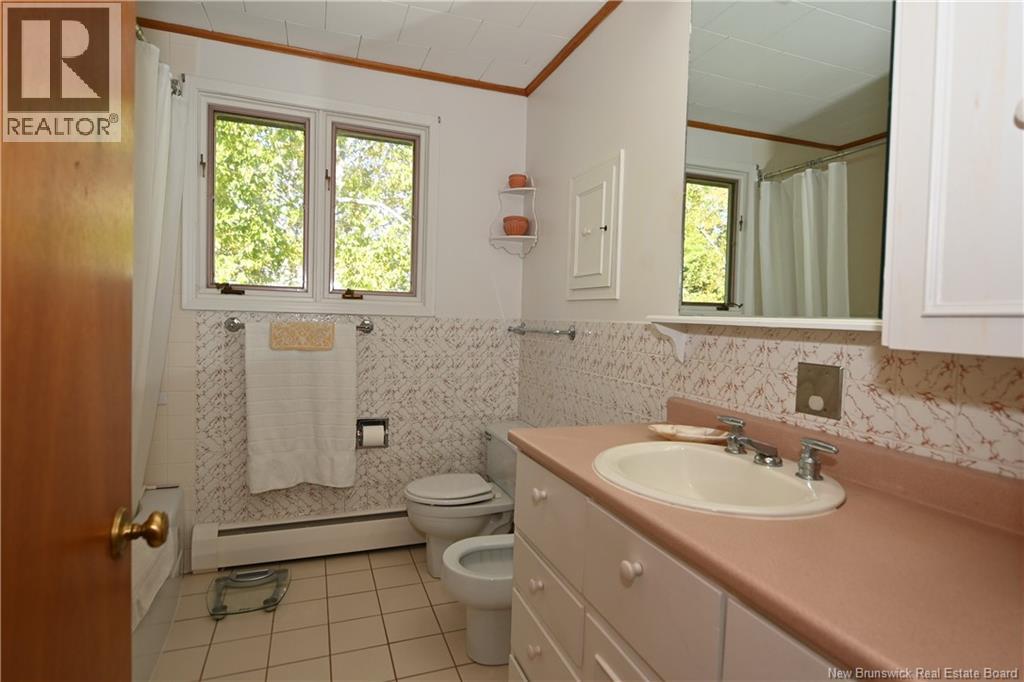 295 Montgomery Street, Fredericton, New Brunswick  E3B 2X2 - Photo 29 - NB127249