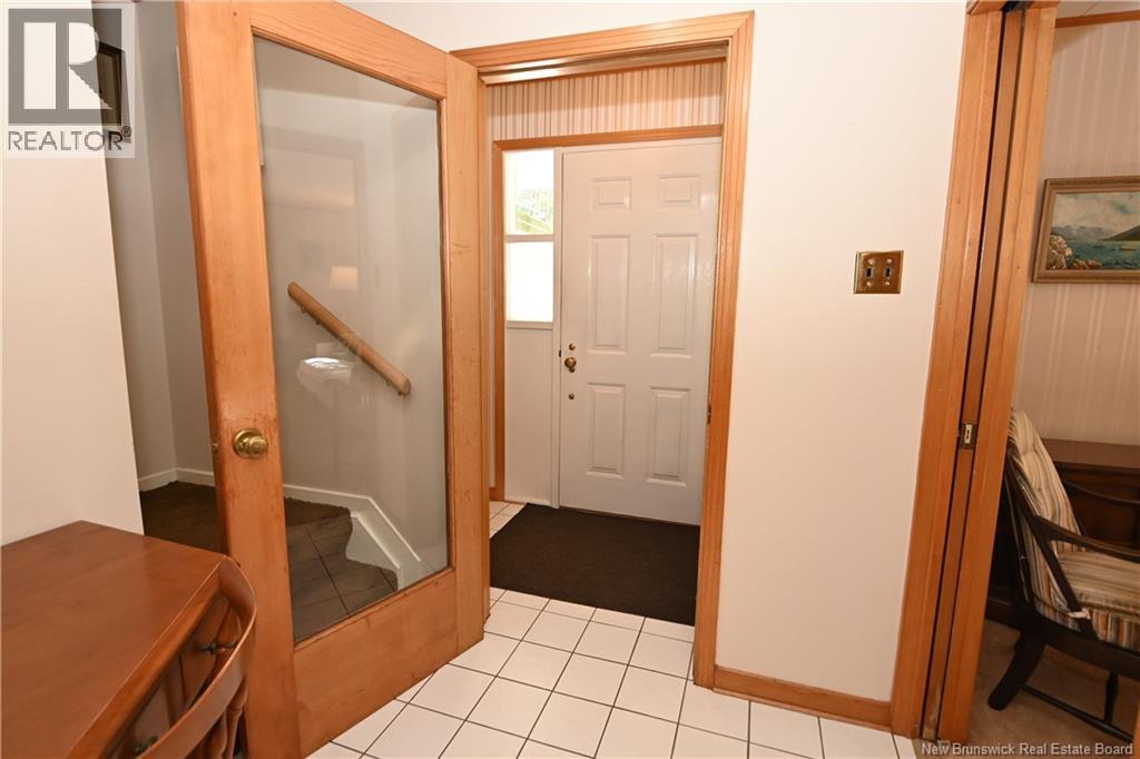 295 Montgomery Street, Fredericton, New Brunswick  E3B 2X2 - Photo 5 - NB127249