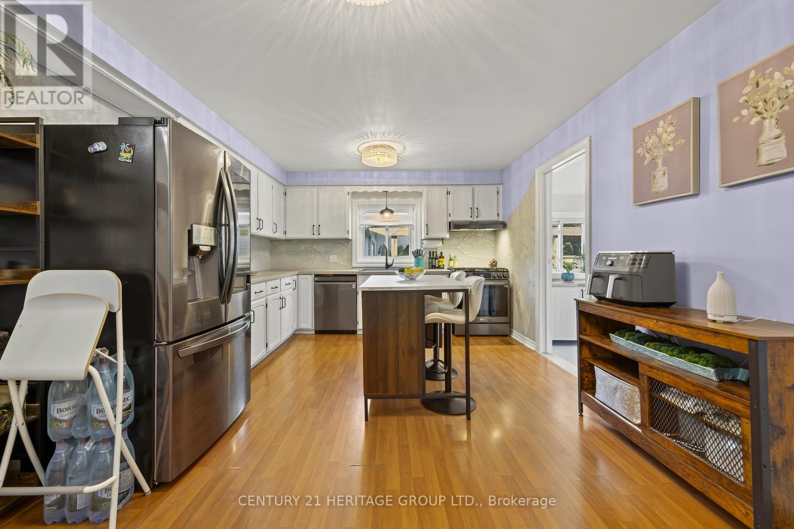 57 David Street, Bradford West Gwillimbury, Ontario  L3Z 1L8 - Photo 10 - N12421749