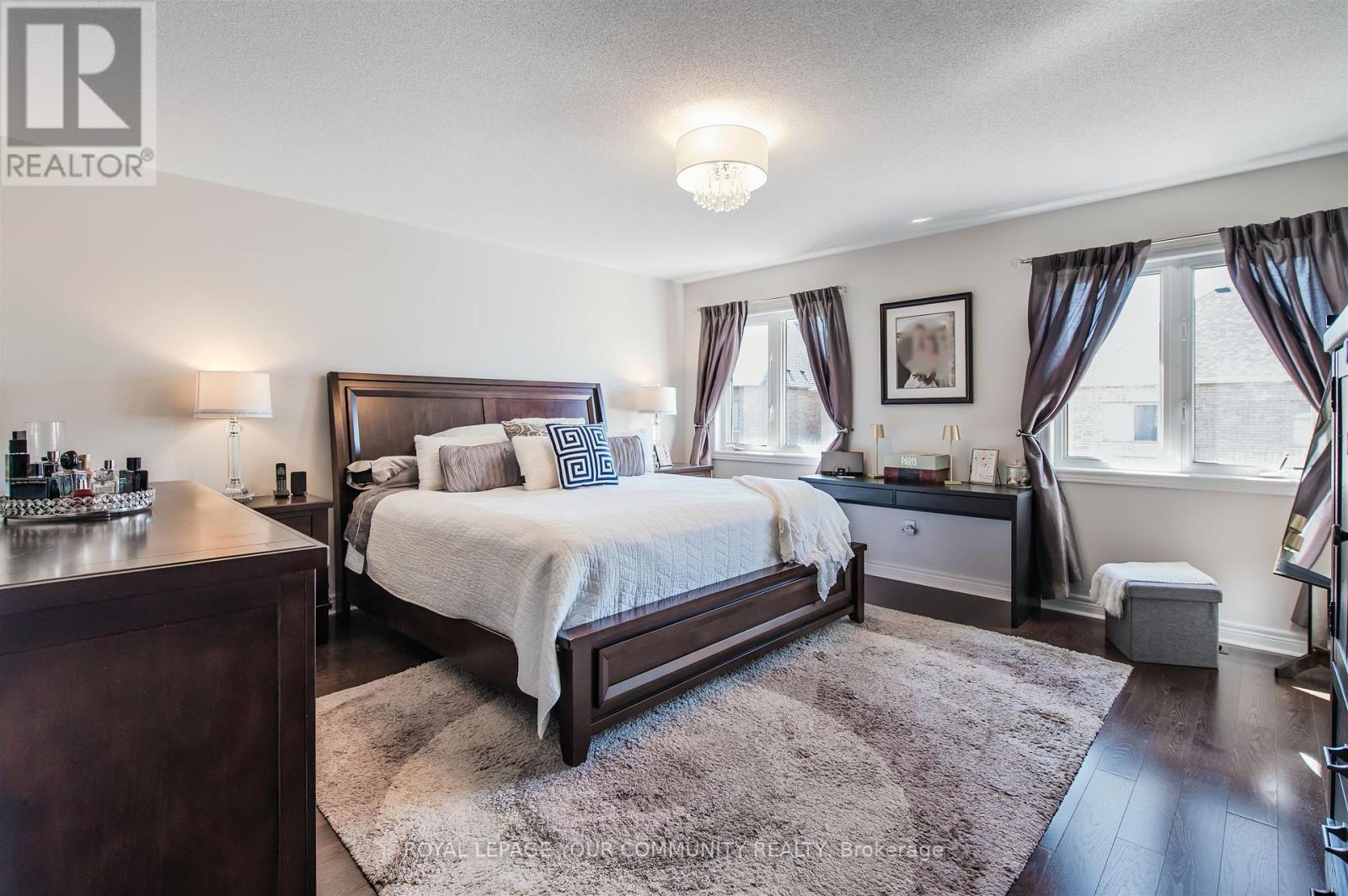 46 Cobb Street, Aurora, Ontario  L4G 0W9 - Photo 25 - N12421785