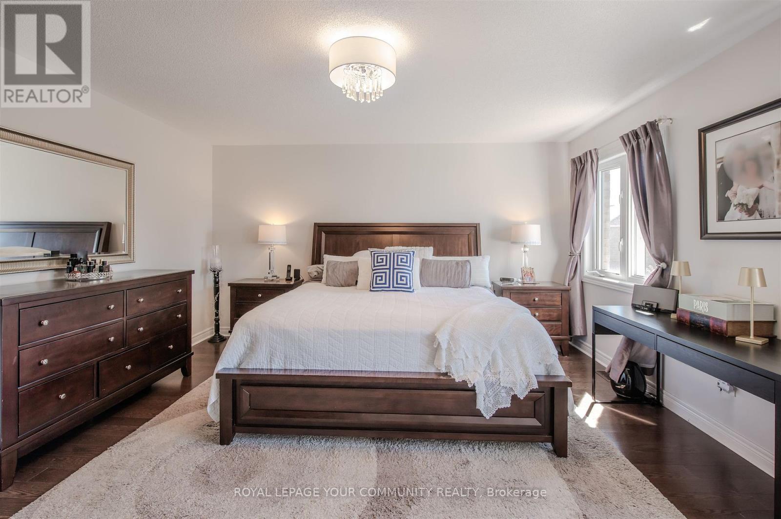 46 Cobb Street, Aurora, Ontario  L4G 0W9 - Photo 27 - N12421785
