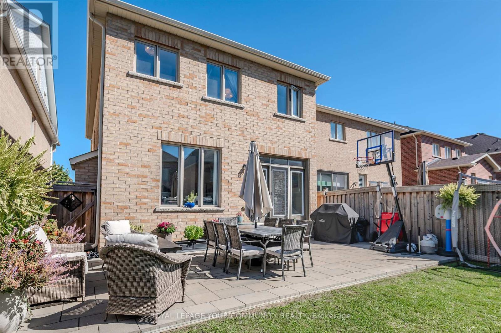 46 Cobb Street, Aurora, Ontario  L4G 0W9 - Photo 39 - N12421785