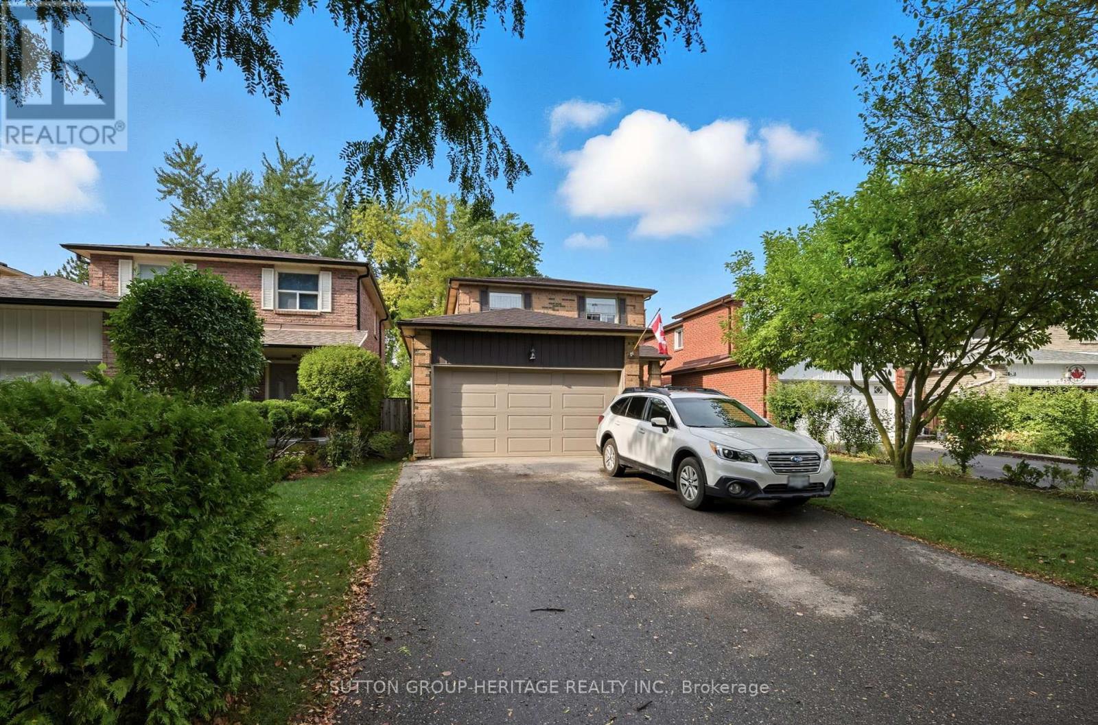 69 Spragg Circle, Markham, Ontario  L3P 5W4 - Photo 1 - N12421834