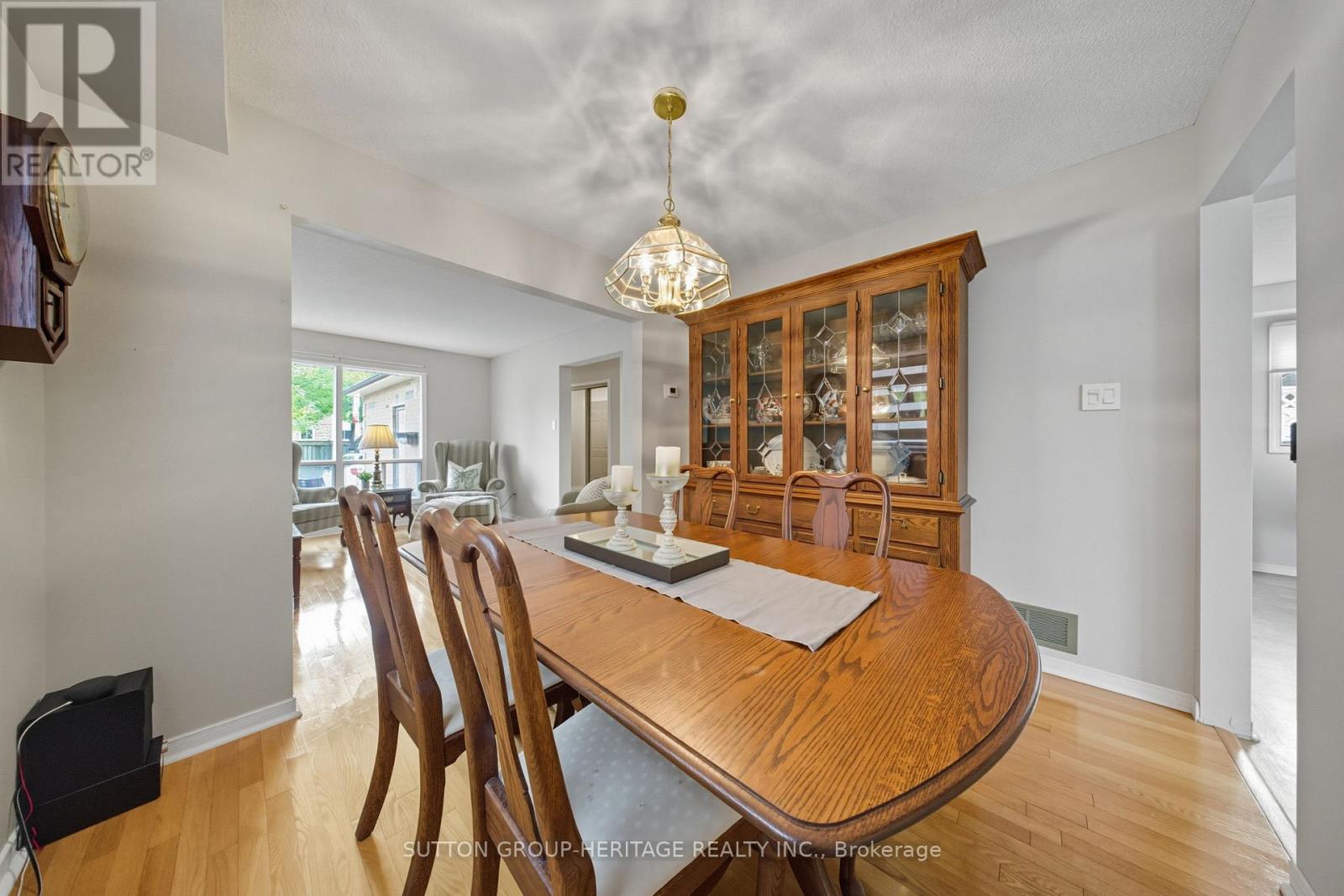 69 Spragg Circle, Markham, Ontario  L3P 5W4 - Photo 9 - N12421834
