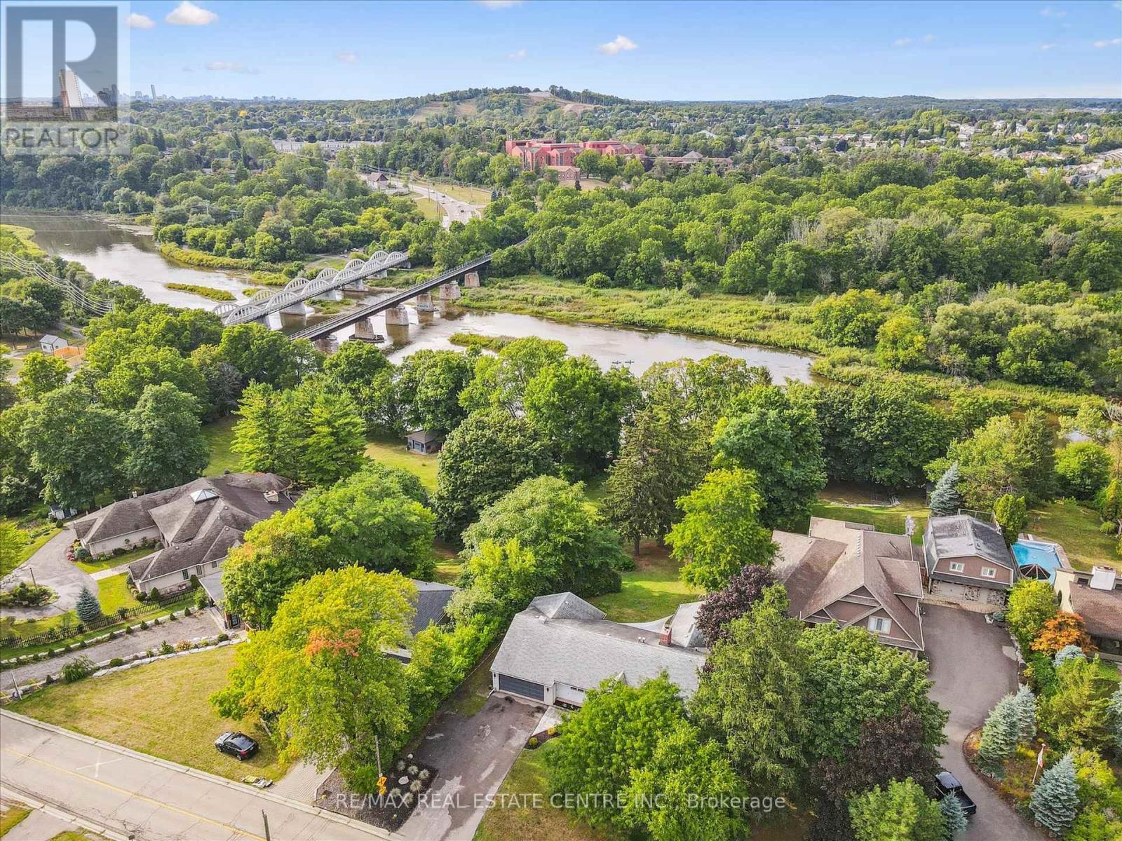 Property at 120 RIVERBANK DRIVE image 2