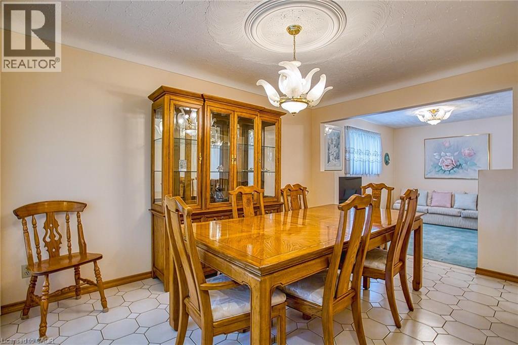 633 Rosseau Road, Hamilton, Ontario  L8K 4T9 - Photo 4 - 40772440