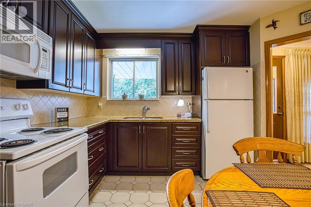 633 Rosseau Road, Hamilton, Ontario  L8K 4T9 - Photo 9 - 40772440