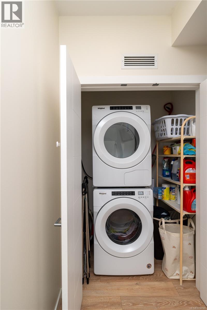 202 1588 North Dairy Rd, Saanich, British Columbia  V8T 3V4 - Photo 25 - 1014749