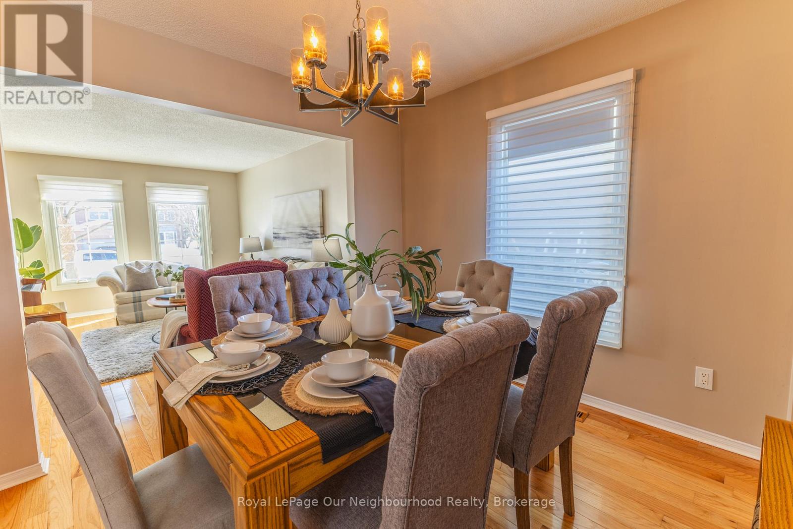 10 Holden Court, Whitby, Ontario  L1N 9A1 - Photo 7 - E12421919