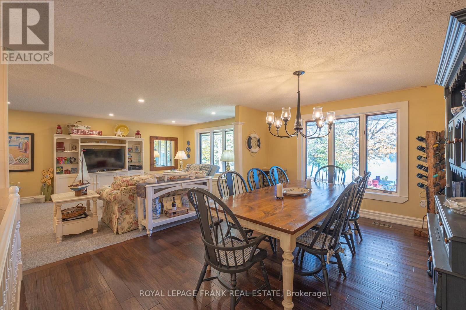 1187 Lakehurst Road, Trent Lakes, Ontario  K0L 1J0 - Photo 7 - X12421890