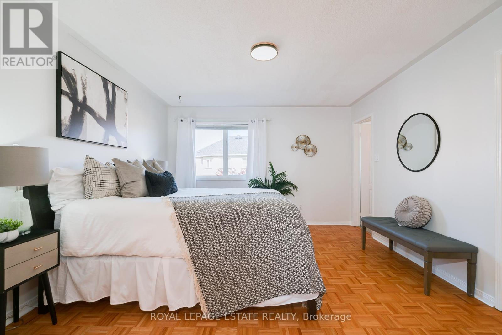 435 Stonetree Court, Mississauga, Ontario  L5B 4H3 - Photo 27 - W12421775