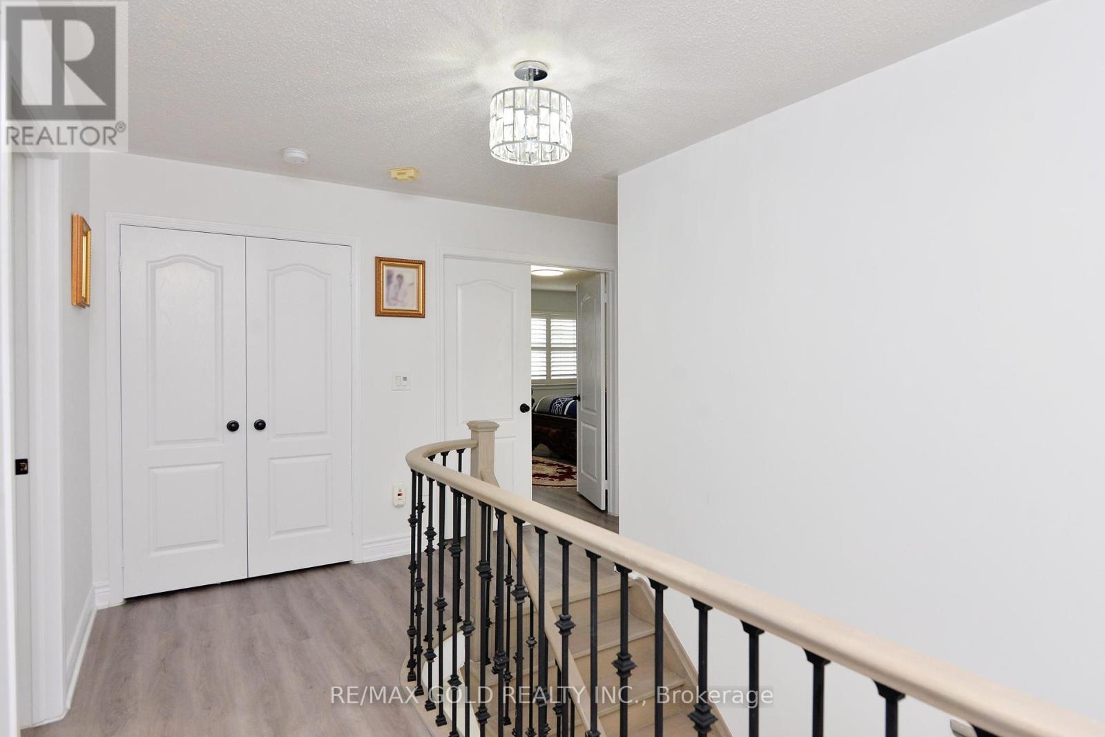 1 Blaketon Court, Brampton, Ontario  L6P 1G4 - Photo 25 - W12421856