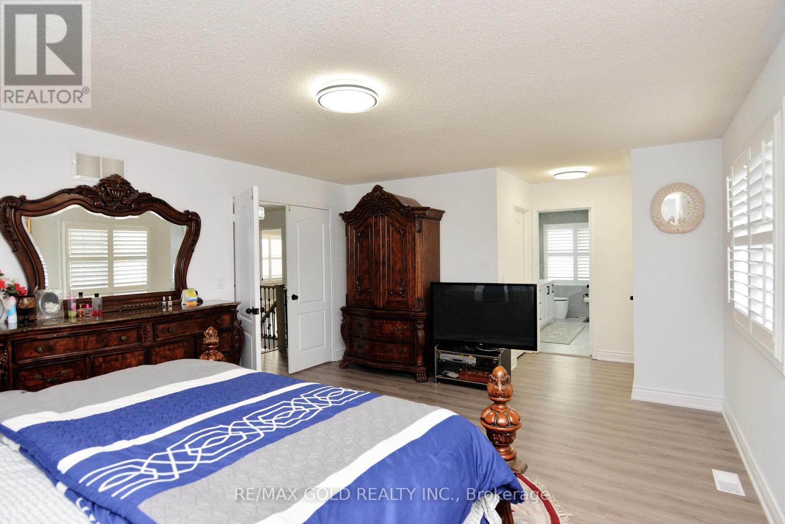 1 Blaketon Court, Brampton, Ontario  L6P 1G4 - Photo 28 - W12421856