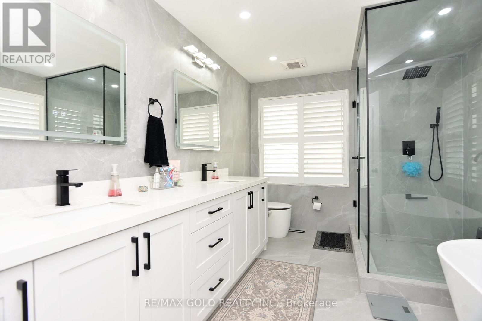 1 Blaketon Court, Brampton, Ontario  L6P 1G4 - Photo 29 - W12421856
