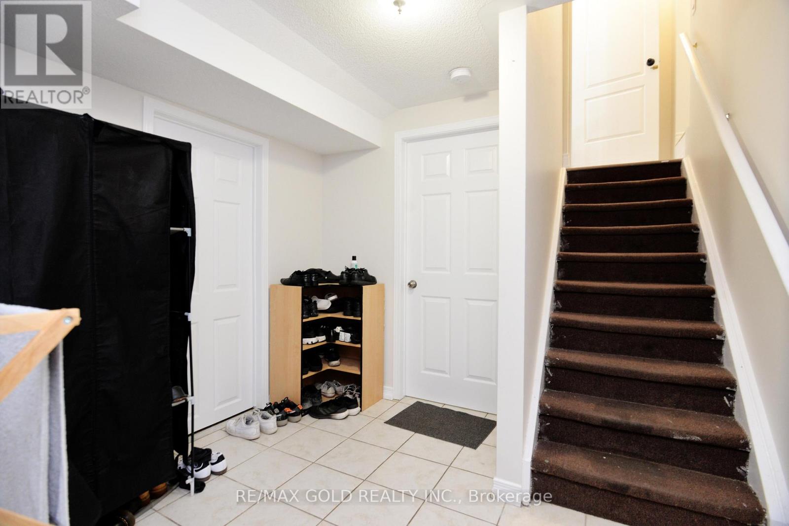 1 Blaketon Court, Brampton, Ontario  L6P 1G4 - Photo 37 - W12421856