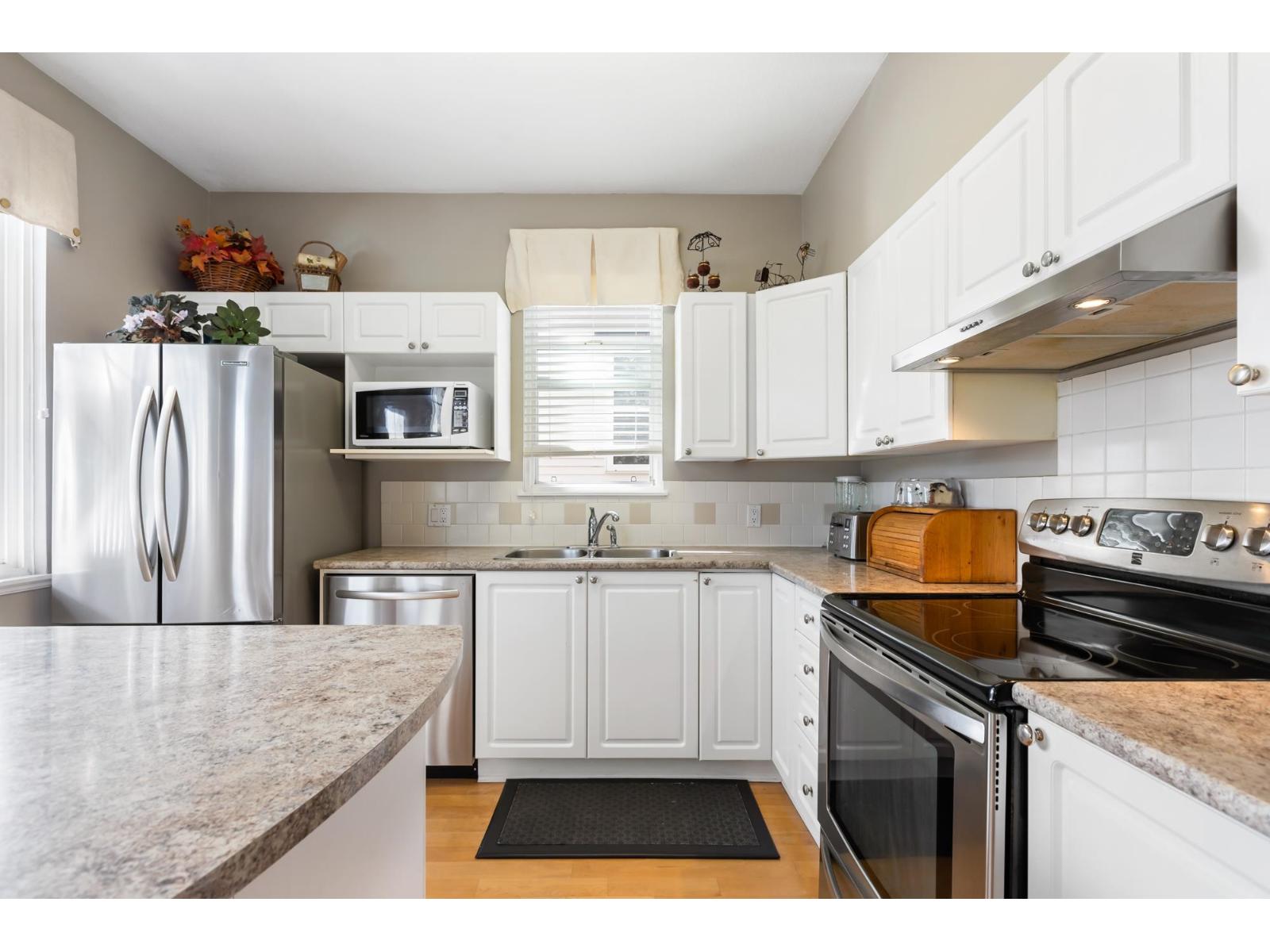 14876 56a Avenue, Surrey, British Columbia  V3S 8X1 - Photo 14 - R3051172