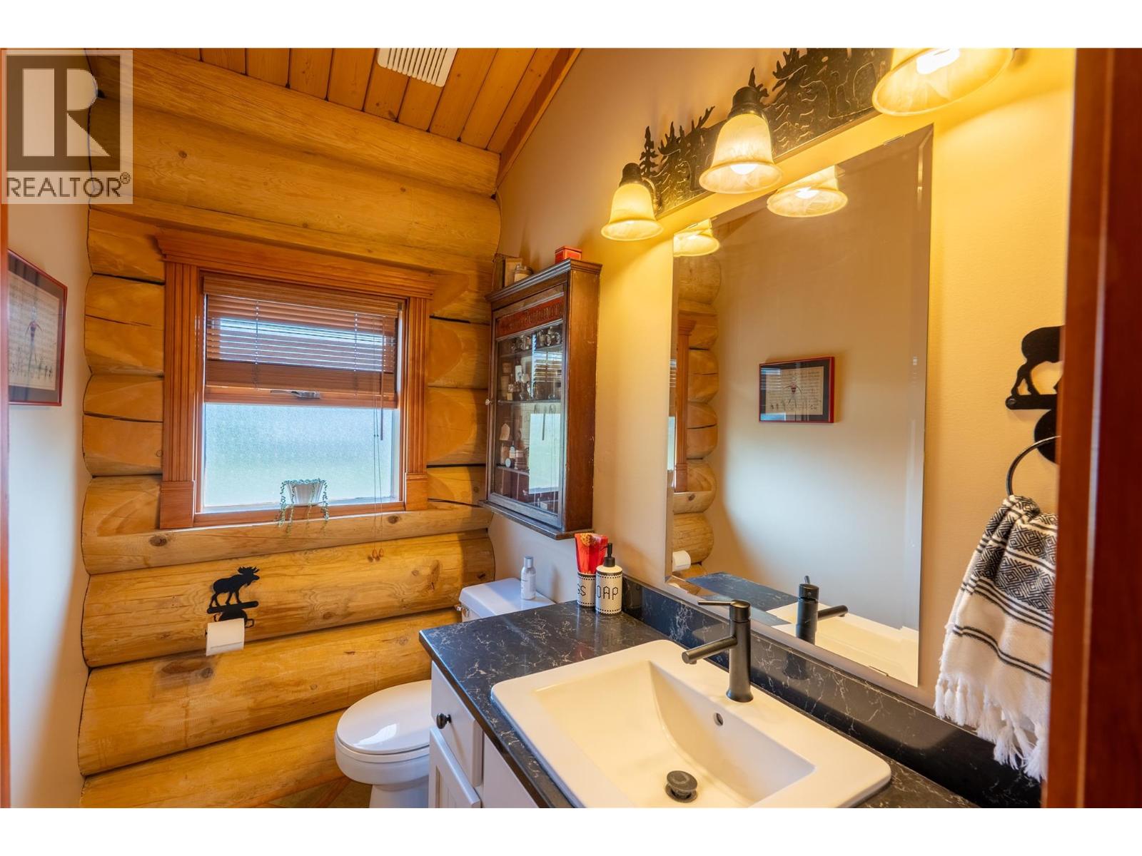 3486 Davy Road, Grand Forks, British Columbia  V0H 1H2 - Photo 9 - 10363048
