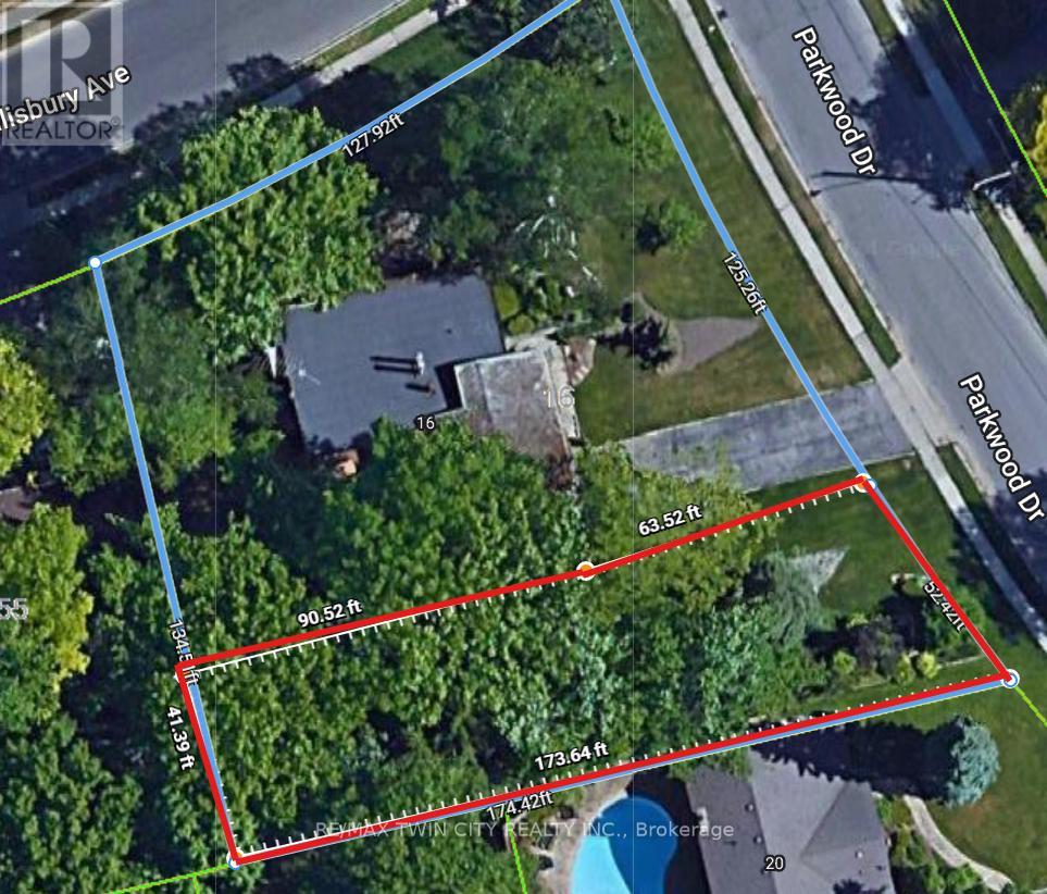 18 Parkwood Drive, Cambridge, Ontario  N1S 3K7 - Photo 1 - X12421718