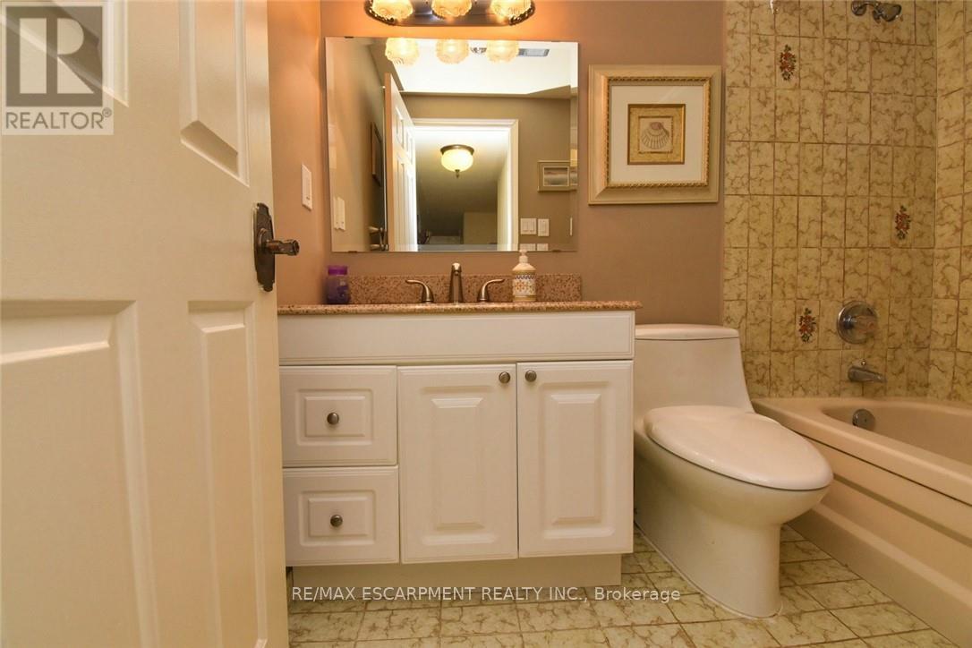 108 - 40 Harrisford Street, Hamilton, Ontario  L8K 6N1 - Photo 27 - X12421736