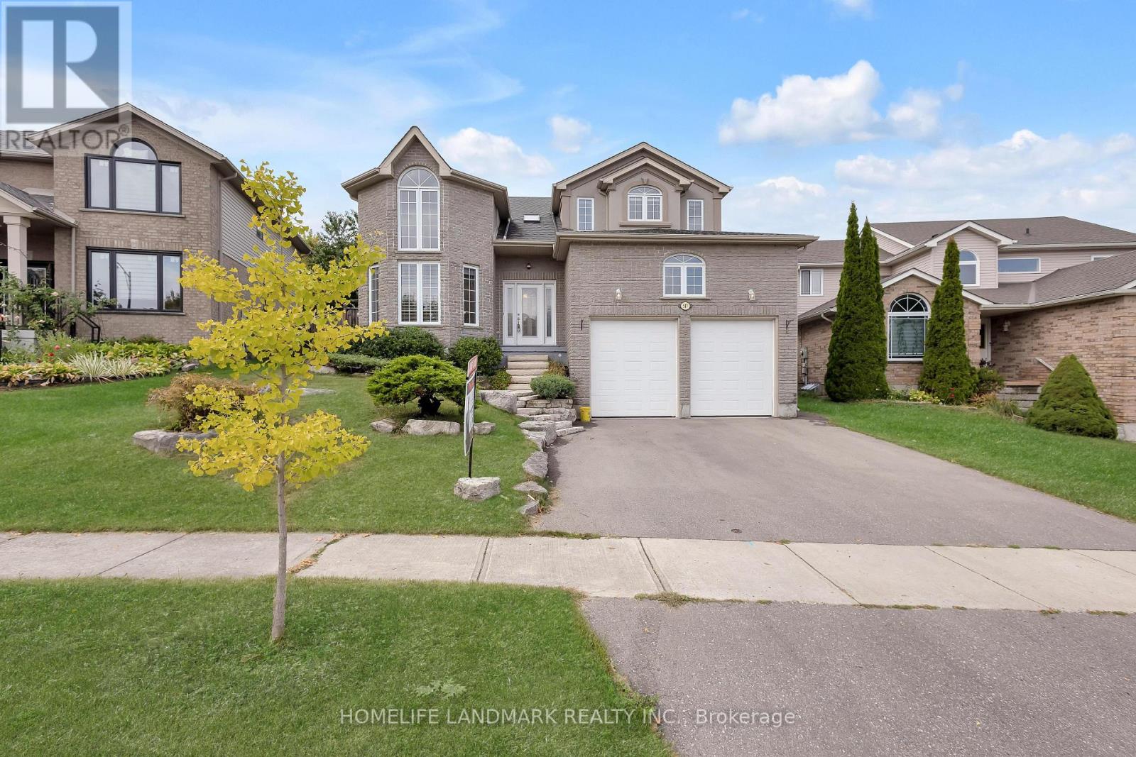 Property at 517 YORKSHIRE DRIVE image 1