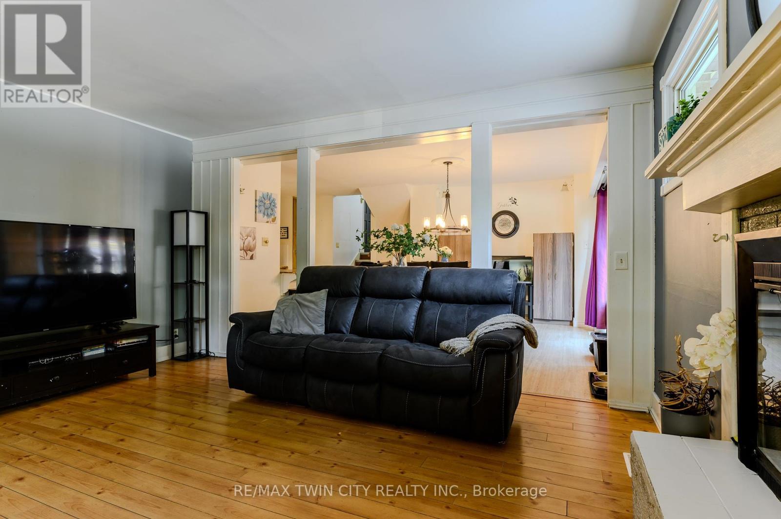 49 Thomson Road, Norfolk, Ontario  N3Y 4Z6 - Photo 10 - X12421860