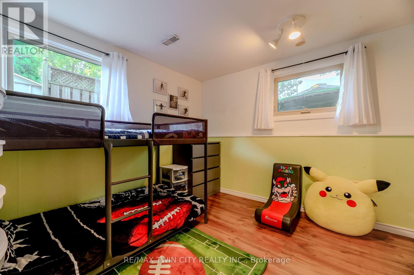 49 Thomson Road, Norfolk, Ontario  N3Y 4Z6 - Photo 17 - X12421860
