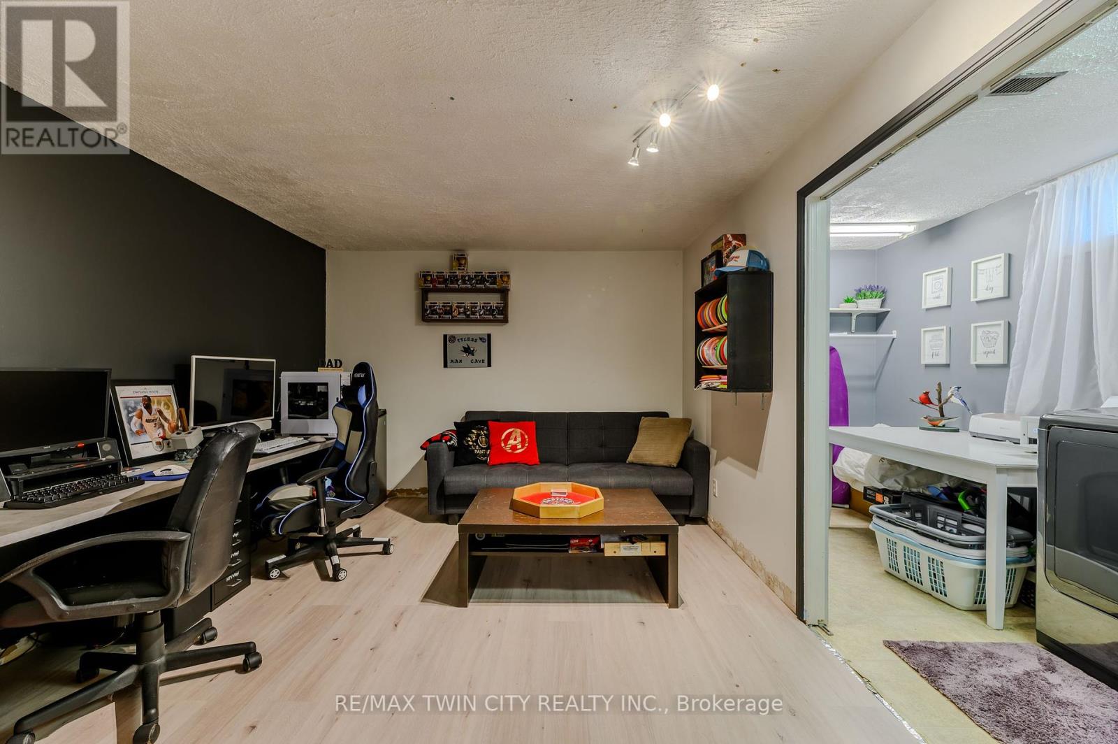 49 Thomson Road, Norfolk, Ontario  N3Y 4Z6 - Photo 27 - X12421860