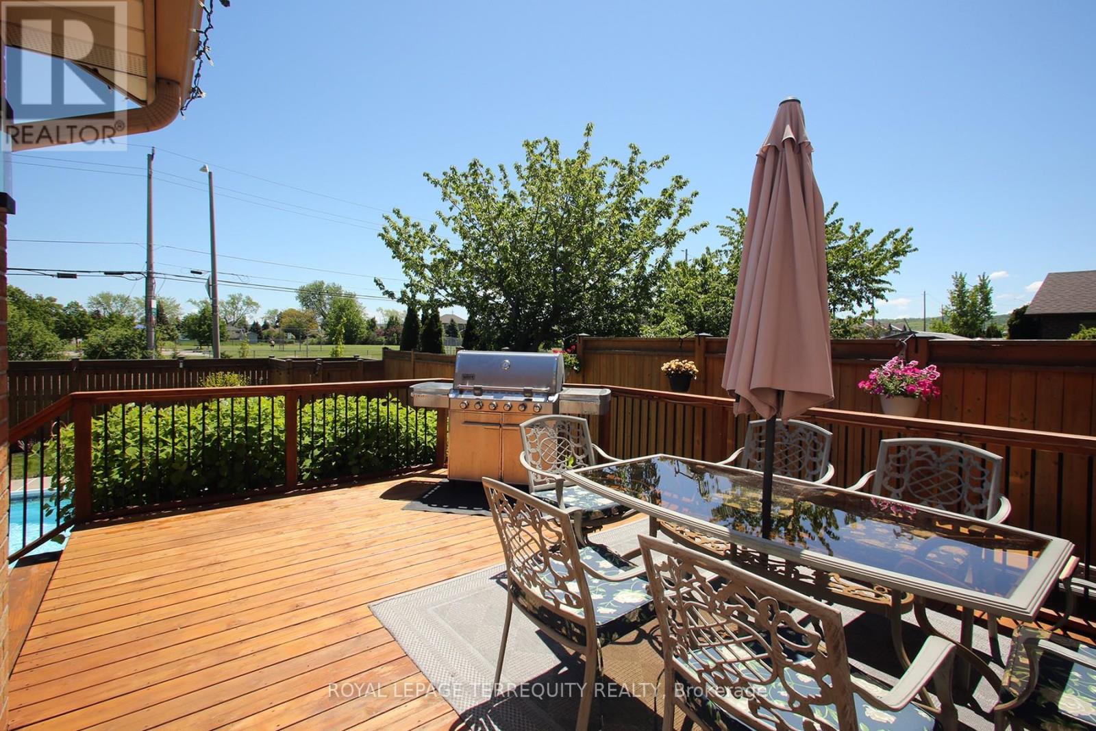 3 Riviera Ridge, Hamilton, Ontario  L8E 5E5 - Photo 37 - X12421870